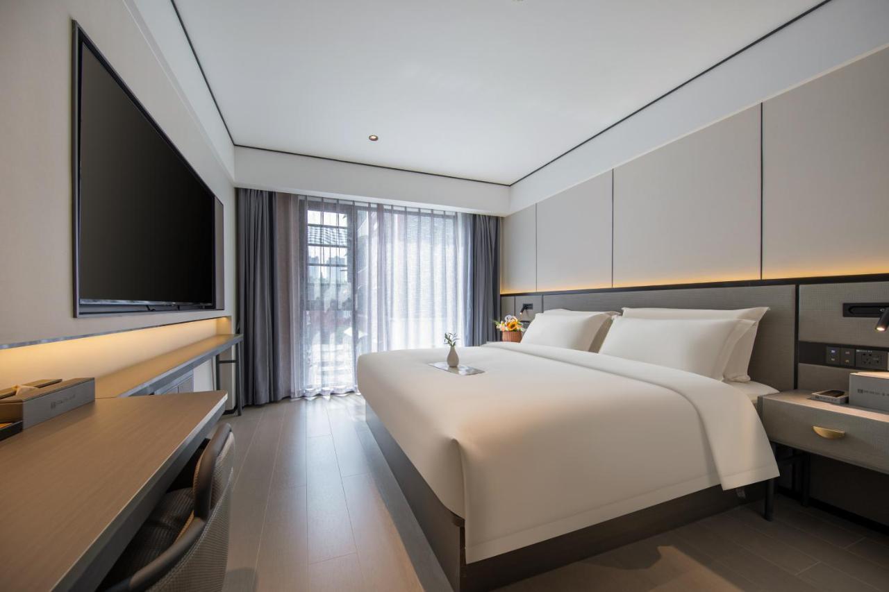 Gongxili - Xige Hotel Free Welcome Tea And Dessert Чэнду Экстерьер фото
